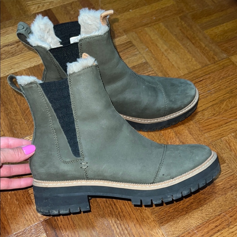 Olive Green Lug Sole Chelsea Women's Ankle Boots